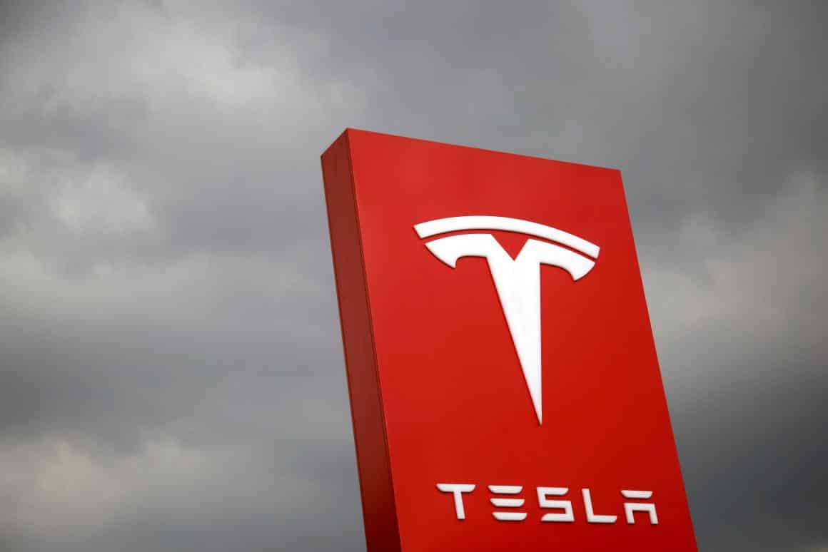 tesla logo