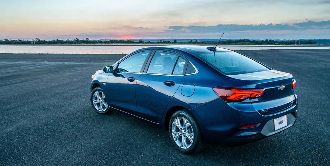 Chevrolet Onix Plus Sedã Turbo LT Flez 0km Jornal do Carro