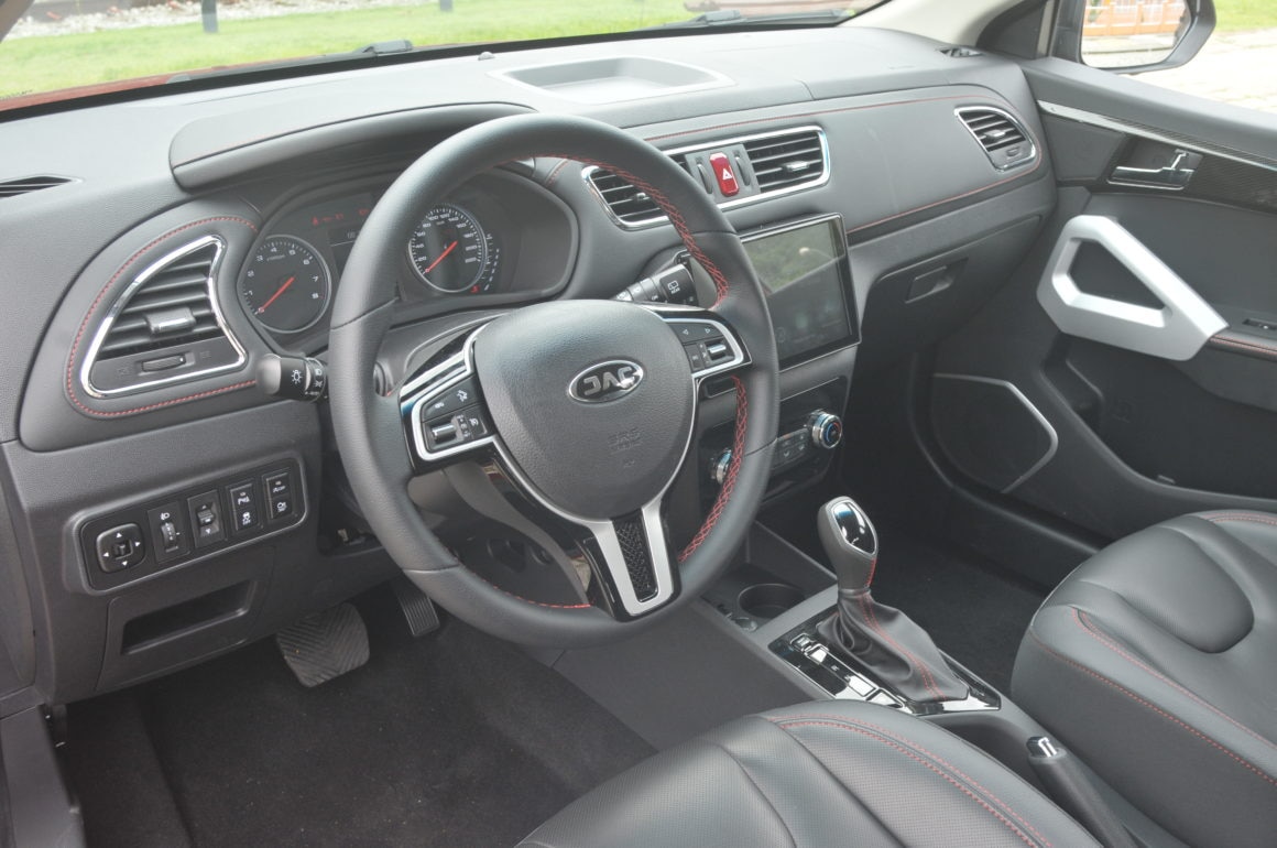 JAC T40 Plus