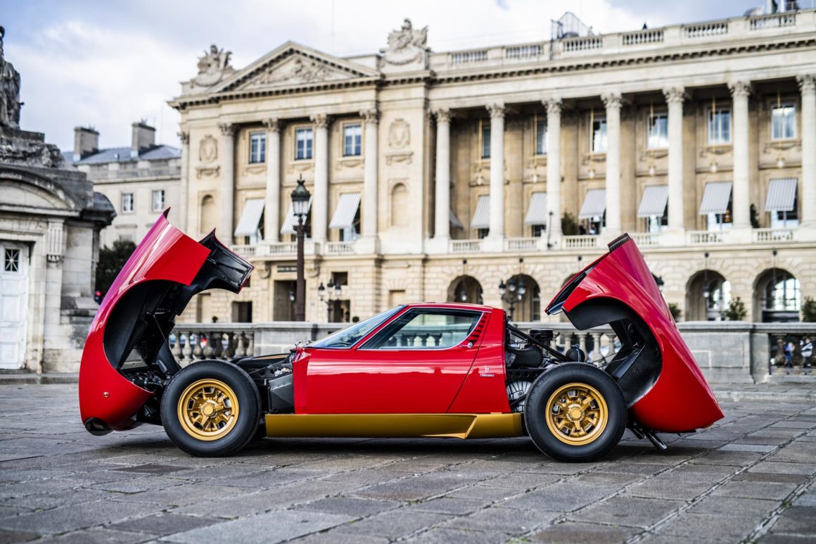 Lamborghini Miura SV tempo