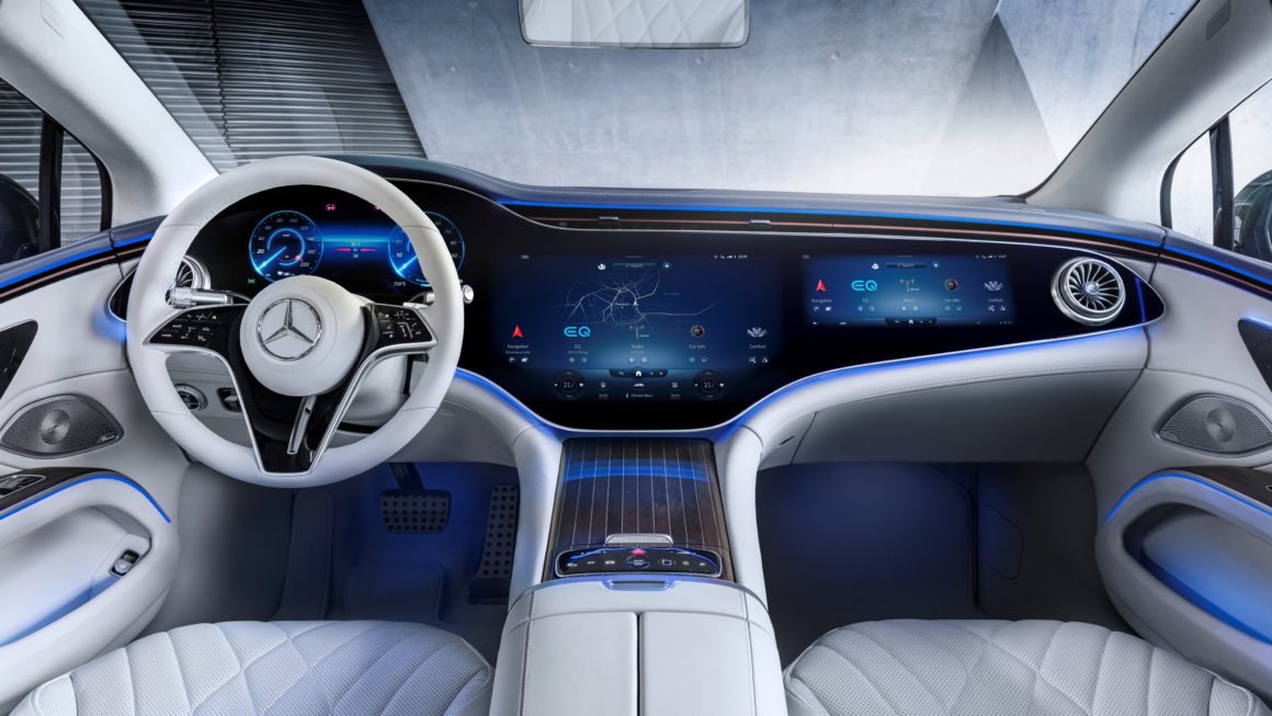 Mercedes EQS