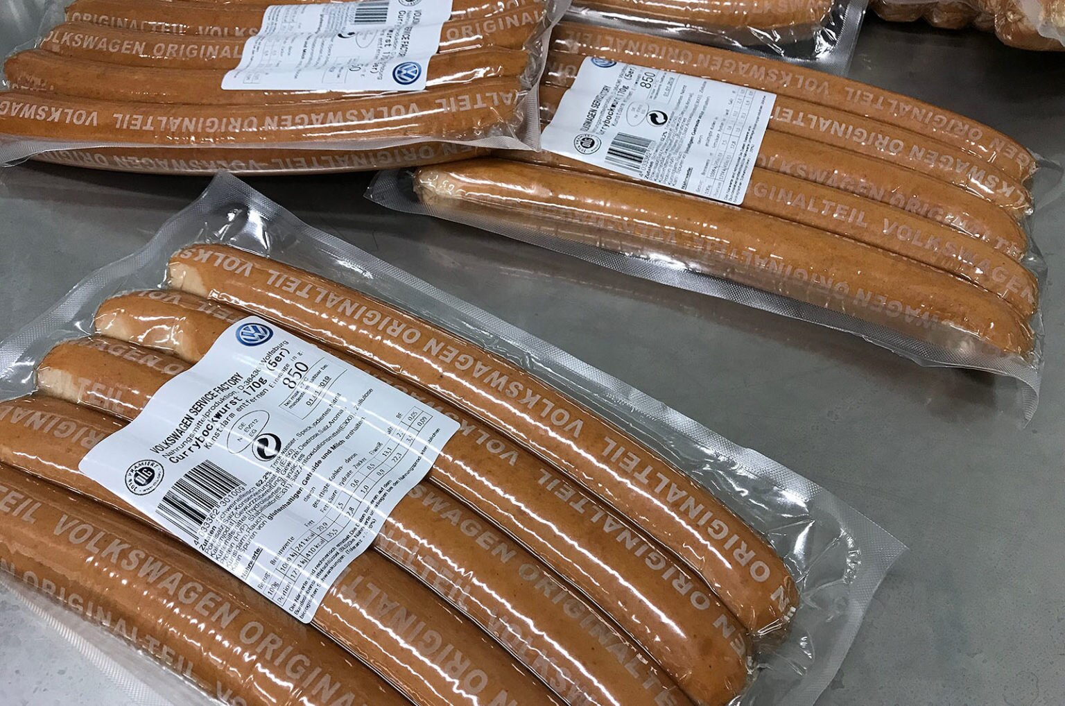 Sucesso na Alemanha, salsicha feita pela Volkswagen chega ao fim