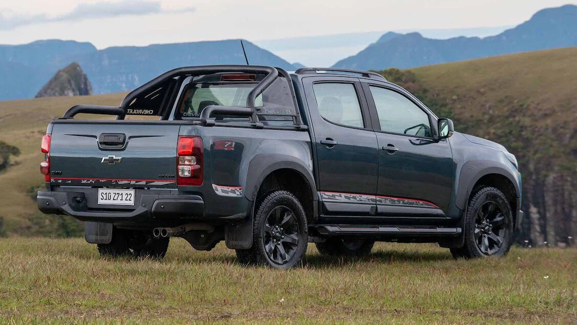 S10