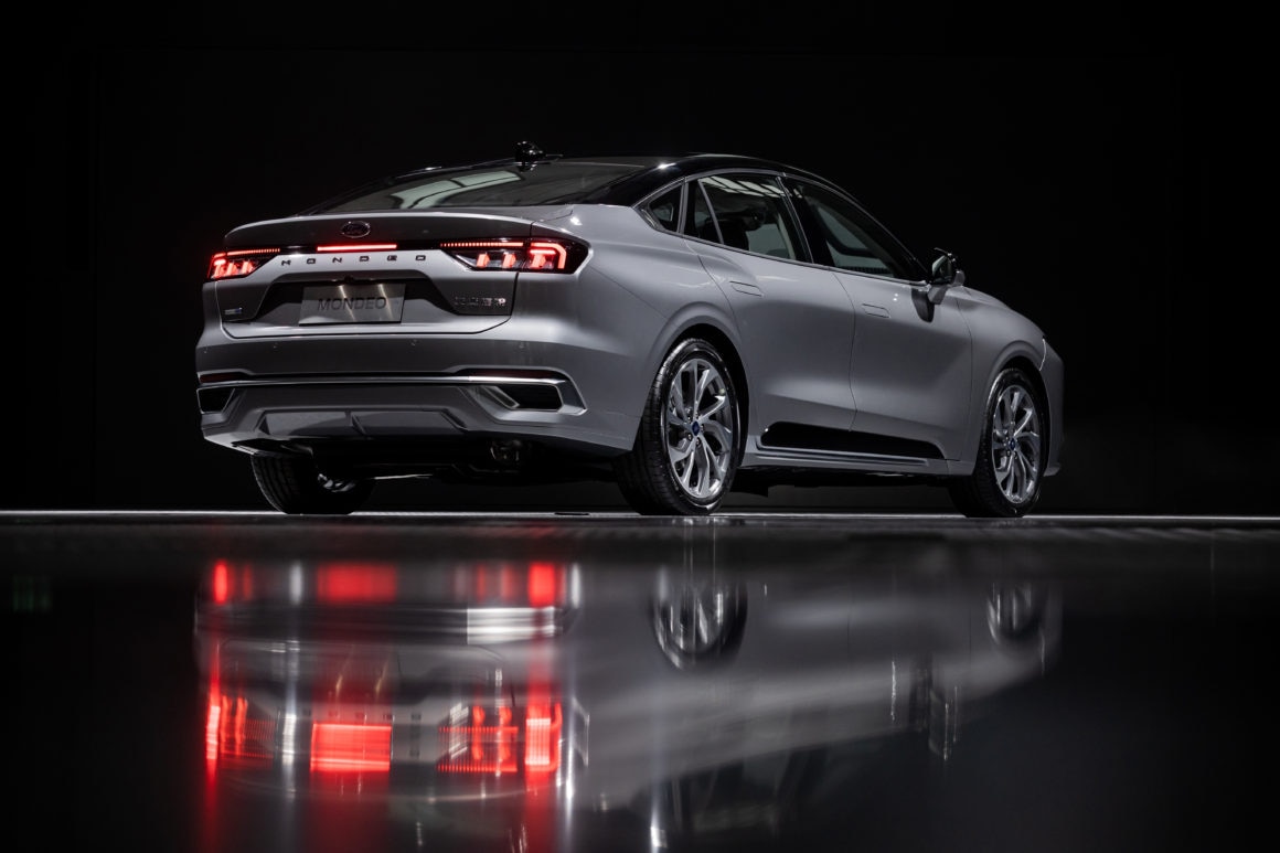 ford mondeo