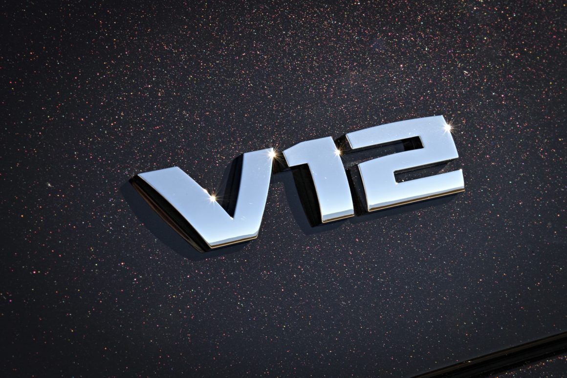 BMW M760i "The Final V12"