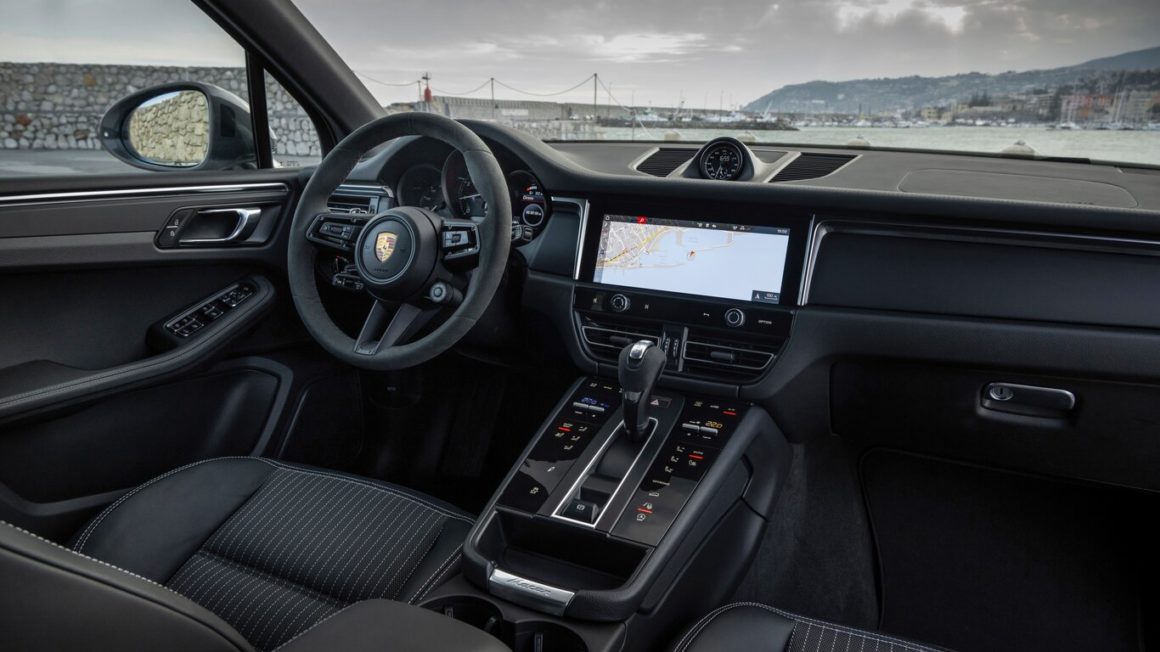 Porsche Macan T
