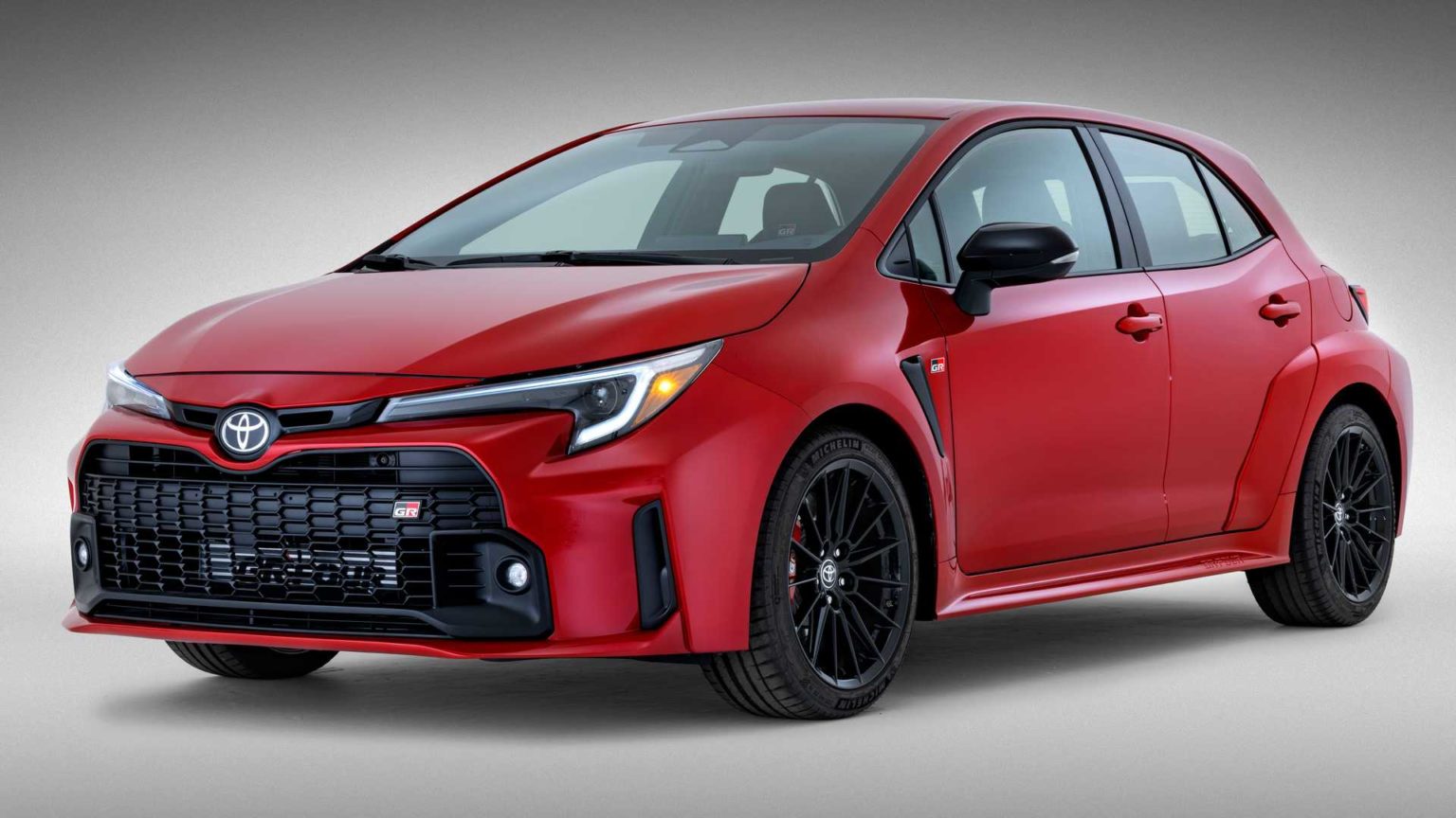 Toyota do Brasil confirma novo Corolla GR hatch nas redes sociais