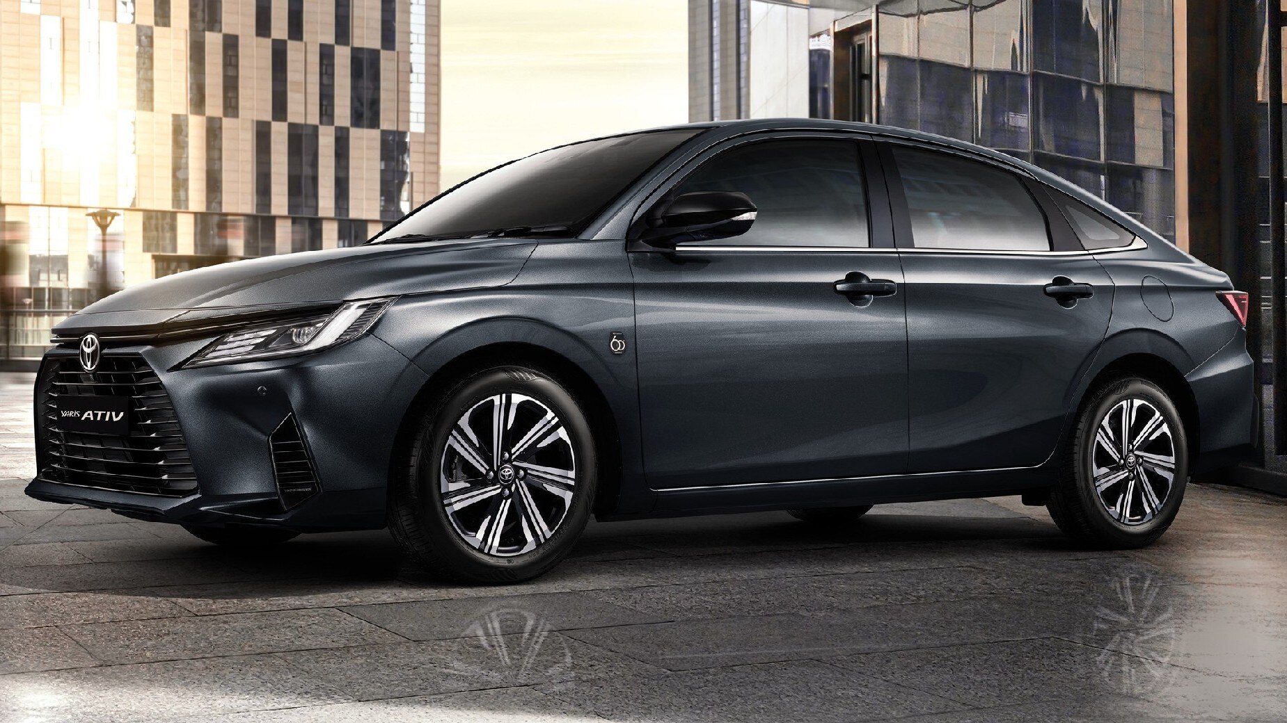 Toyota suspende vendas do Yaris e de SUV compacto após fraudar teste