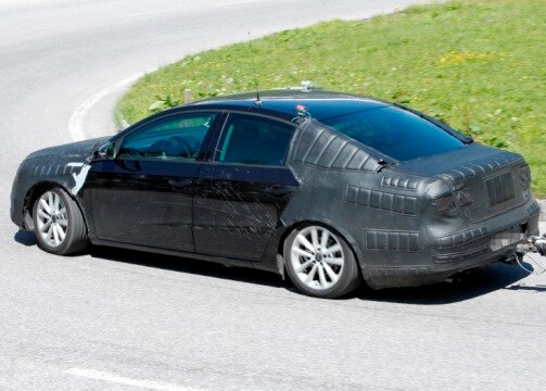  Novo Passat é flagrado na Europa