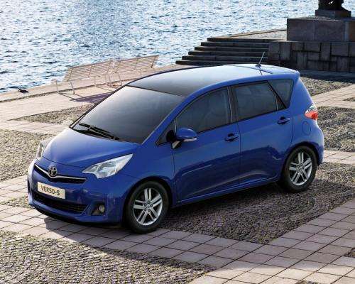  Toyota terá monovolume em Paris