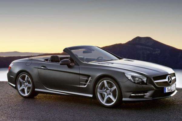  Mercedes revela novo SL