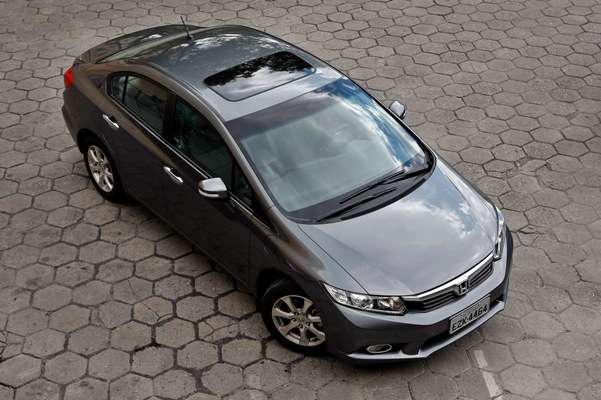  Civic com motor 2.0 parte de R$ 74.290