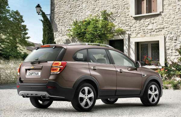  Chevrolet Captiva reestilizado