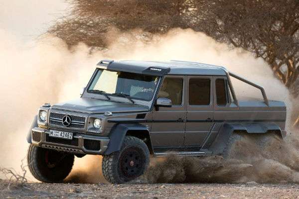  Mercedes lançará versão de três eixos do G63 AMG