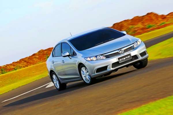  Honda Civic: o manual da diversão