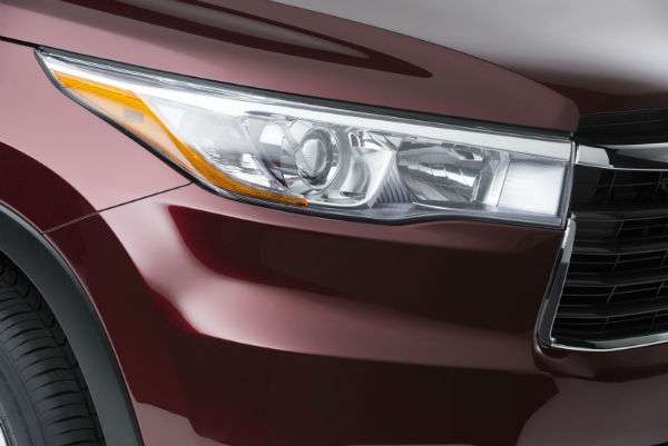  Toyota solta teaser do novo Highlander, que exibirá em NY