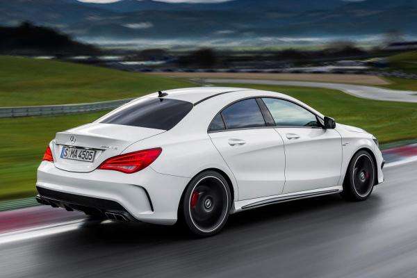  Fotos do CLA 45 AMG vazam na internet