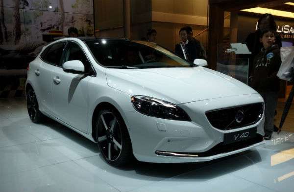  Volvo V40 está chegando