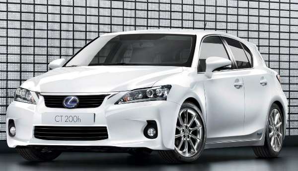  Lexus lança o híbrido CT 200h no Brasil