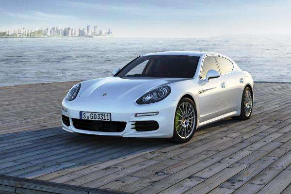  Porsche irá produzir híbridos de todos os seus modelos