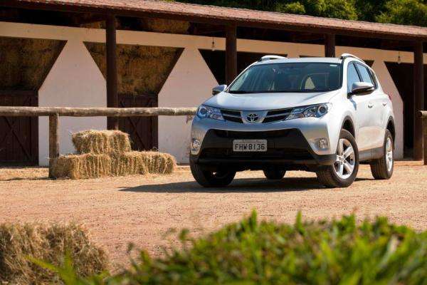  Novo Toyota RAV4 chega por R$ 96.900